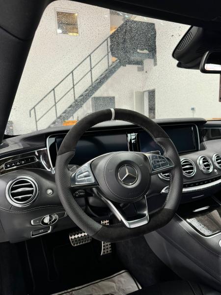 Mercedes W205 C63 W176 A53 W213 AMG Lenkrad neu Beziehen